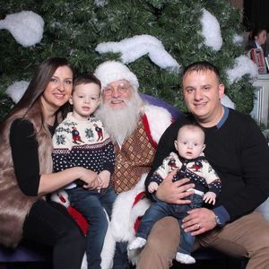 Meet your Posher, Mirela